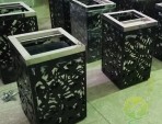 室內(nèi)鏤空方形鋼制環(huán)衛(wèi)垃圾桶