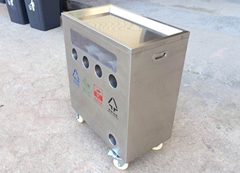 幼兒園訓(xùn)練分類不銹鋼垃圾桶主圖