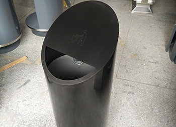 黑鈦室內(nèi)圓柱形不銹鋼垃圾桶主圖