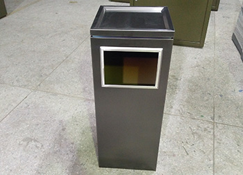 室內(nèi)電鍍黑鈦不銹鋼果皮箱主圖