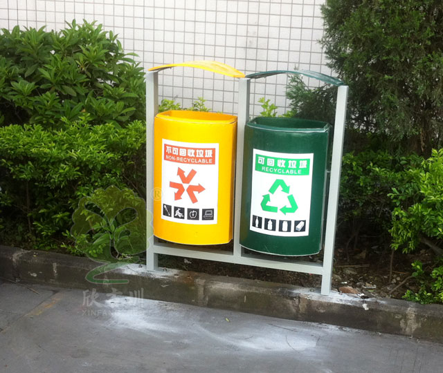 市政街道玻璃鋼果皮箱圖片