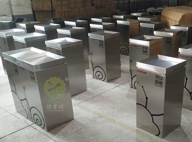 不銹鋼室內(nèi)分類(lèi)垃圾桶