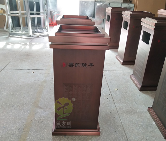 物業(yè)電梯口方形不銹鋼果皮箱 物業(yè)電梯口方形不銹鋼果皮箱