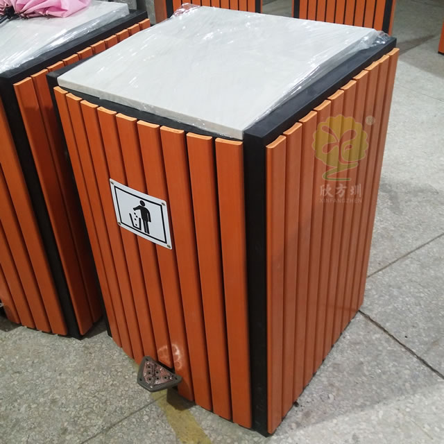 小型室內(nèi)腳踏式鋼木果皮箱 小型室內(nèi)腳踏式鋼木果皮箱