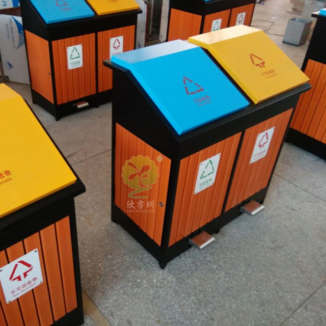 兩分類腳踏式鋼木垃圾桶 兩分類腳踏式鋼木垃圾桶