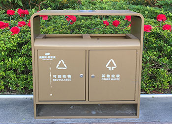 標(biāo)準(zhǔn)戶外街道分類鋼制垃圾箱主圖