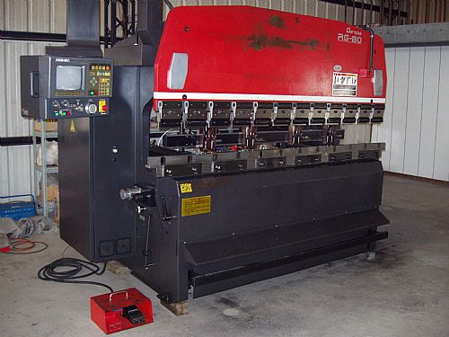 欣方圳垃圾桶折彎