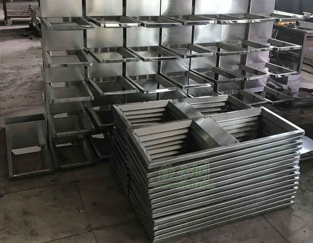 海南不銹鋼金屬垃圾桶選購及工廠生產