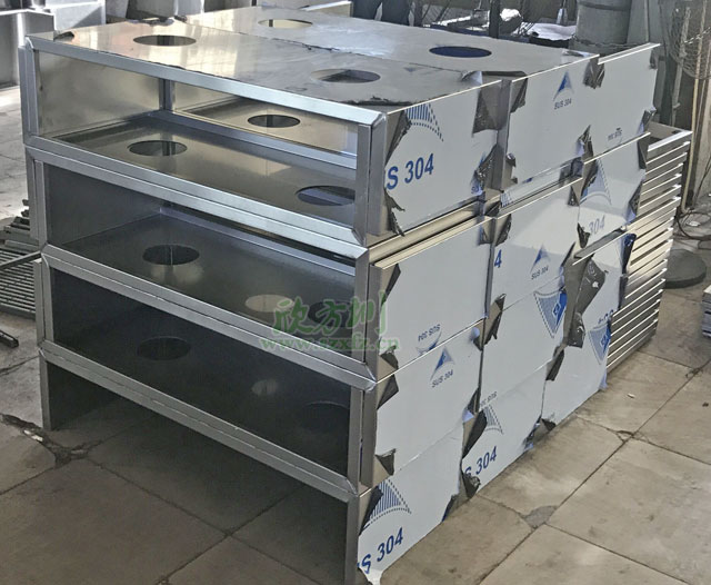 海南不銹鋼金屬垃圾桶選購及工廠生產