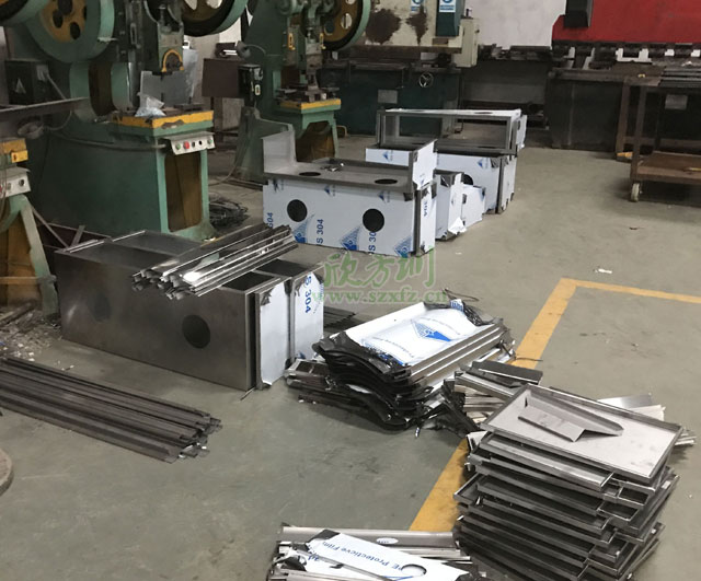 海南不銹鋼金屬垃圾桶選購及工廠生產