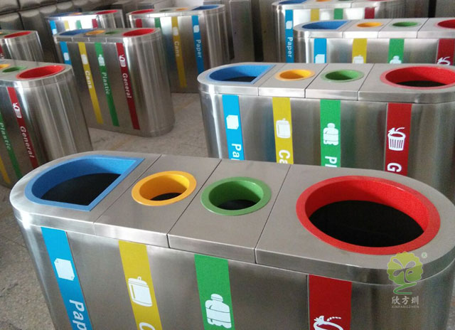 四分類垃圾桶工廠生產(chǎn)實(shí)景圖